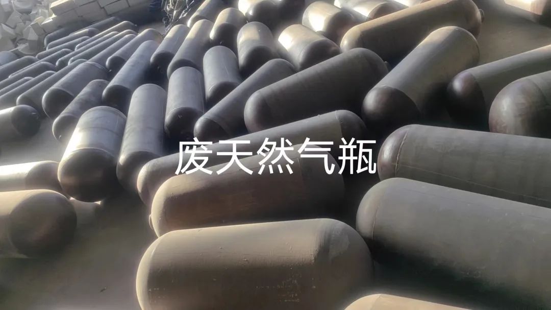 1704866943167552.jpg 1704866943167552.jpg